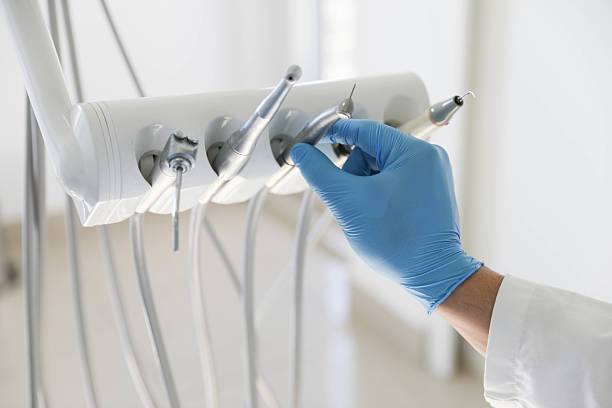 Professional Emergency Dentist technician working in Millsboro, DE